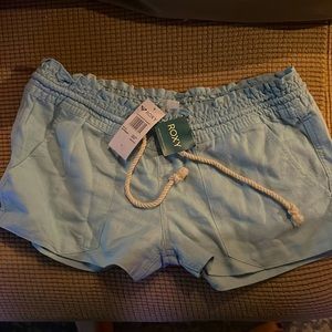 NWT Roxy Oceanside beach shorts in light blue. Size Large